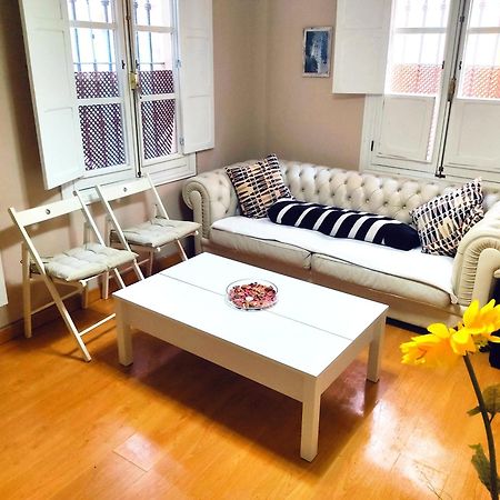Apartamento En El Centro Para 4 Personas Siviglia Esterno foto